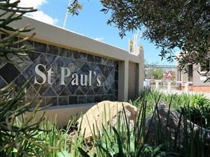 3 Bed Apartment in Paulshof