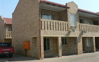 1 Bedroom Apartment in Rustenburg Central