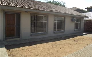 2 Bedroom House in Onverwacht