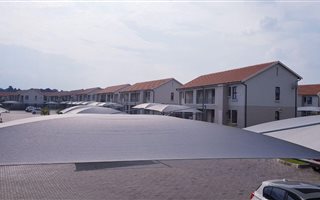 2 Bedroom Apartment in Lakefield