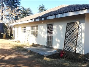 1 ha Farm in Walkers Fruit Farms