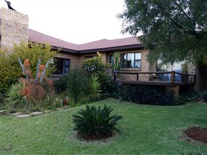 3 Bed House in Buffelspoort