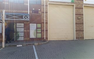393 m² Industrial space in Noordwyk