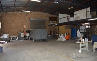 655 m² Commercial space in Pienaarsdorp