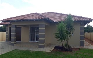 3 Bedroom House in Doringkruin