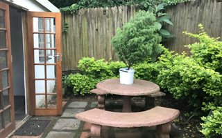 2 Bedroom House in Forest Hills