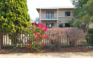 2 Bedroom Apartment in Modderfontein