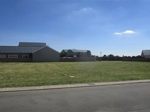 413 m² Land available in Vanderbijlpark Central