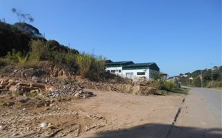 1800 m² Commercial space in Queensmead Industrial