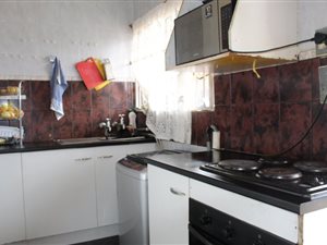 2 Bed Apartment in Brakpan Central