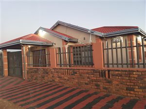 3 Bed House in Evaton North