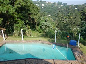 5 Bed House in Rouken Glen