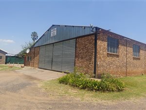 450 m² Commercial space in Klerksoord