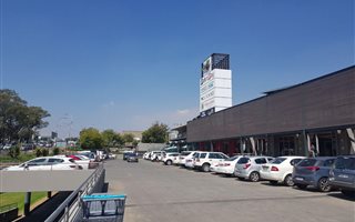 33 m² Commercial space in Cresta