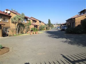 3 Bed Townhouse in Birchleigh