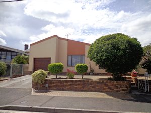 4 Bed House in Boston