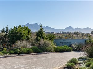 929 m² Land available in Welgelegen