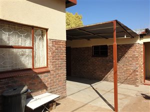3 Bed House in Lethlabile