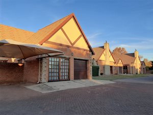 3 Bed Townhouse in Panorama