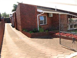 4 Bed House in Isipingo Hills