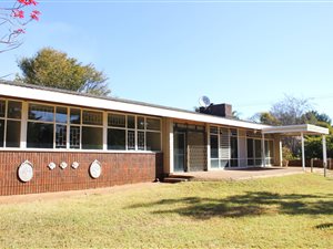 4 Bed House in Ashlea Gardens