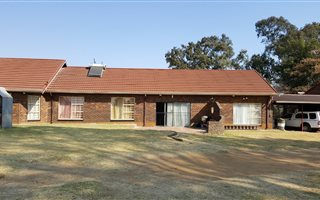 4 Bedroom House in Sundra