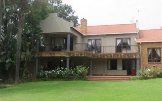 7 Bedroom House in Tijger Valley and surrounds