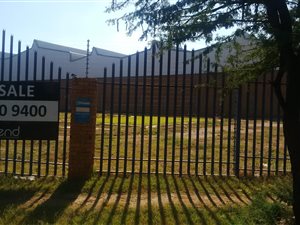 10066 m² Industrial space in Stormill