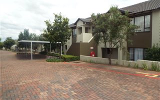 3 Bedroom Apartment in Maroeladal