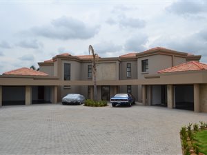 4 Bed House in Dunblane Estate