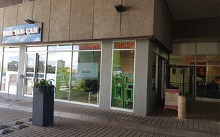 64 m² Commercial space in Cresta