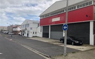 1438 m² Industrial space in Paarden Eiland