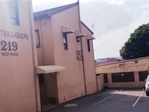 3 Bed Apartment in Sydenham