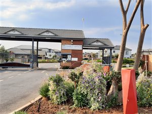 502 m² Land available in Derdepoort