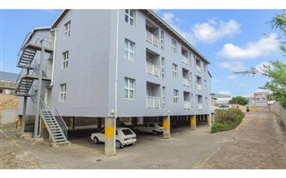 2 Bedroom Apartment in Grahamstown Central