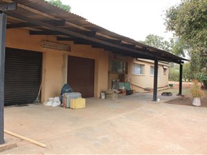 2.5 ha Farm in Buffelshoek AH