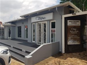 55 m² Commercial space in Parkhurst