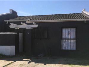 2 Bed House in Summer Greens