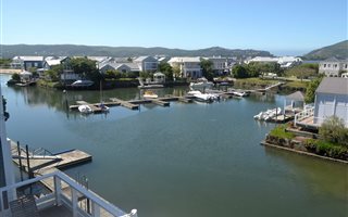 2 Bedroom Apartment in Thesen Islands