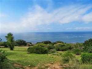 651 m² Land available in Mossel Bay Golf Estate