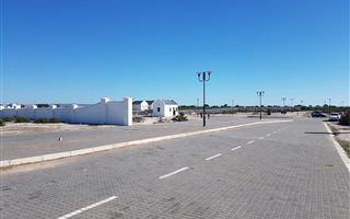 500 m² Land available in Laaiplek