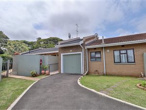 3 Bed Townhouse in Scottburgh South