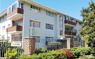 2 Bedroom Apartment in Rosebank