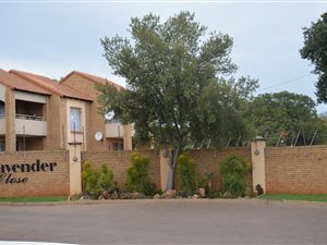 3 Bed Apartment in Boardwalk Villas