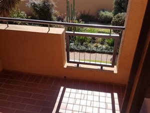 1 Bed Apartment in Waterkloof Ridge