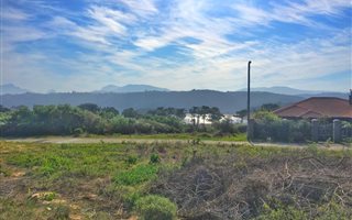 574 m² Land available in Kleinkrantz