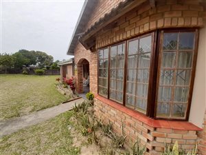 4 Bed House in Aquadene