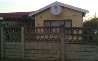 2 Bedroom Simplex in Shastri Park