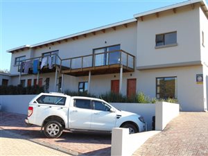 2 Bed Apartment in Island View