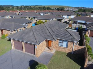 3 Bed Townhouse in Lorraine